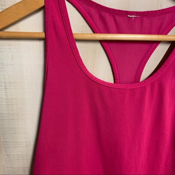 Fabletics Razor aback Slouchy Tank Size Large - Picture 2 of 7